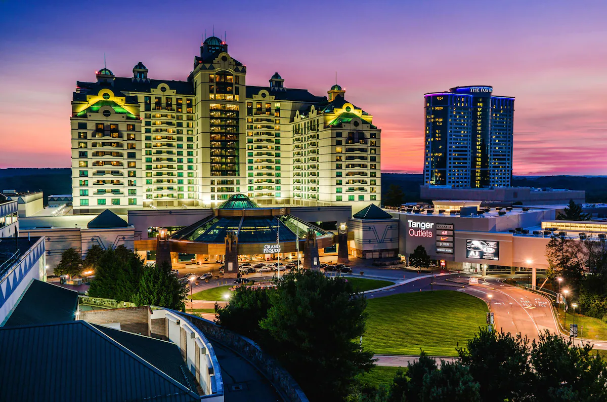 Great Cedar Hotel at Foxwoods: An Elegant Getaway